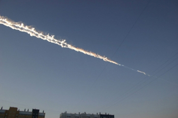 Meteor explodes over Russia