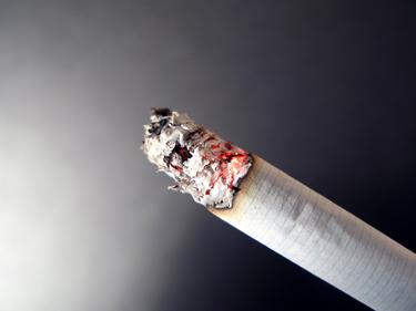 macular degeneration smoking