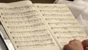 Teaching Children to Sing Hymns in a Church Service 