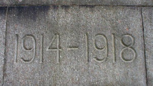 stone with 1914 to 1918 carved in it