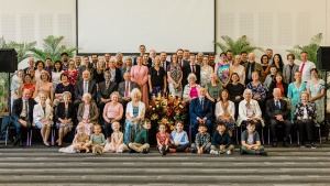 A group of brethren in Australia