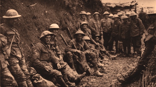 WWI soldiers in trench