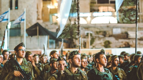 Israelis stand at attention