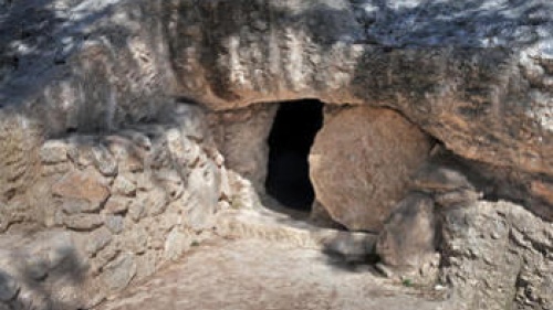 Burial tomb