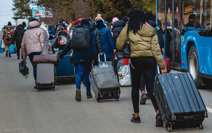 Ukrainian refugees at Slovakia checkpoint 