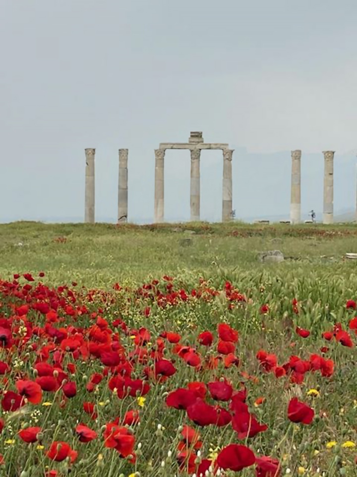 A piece of historical architecture in Laodicea