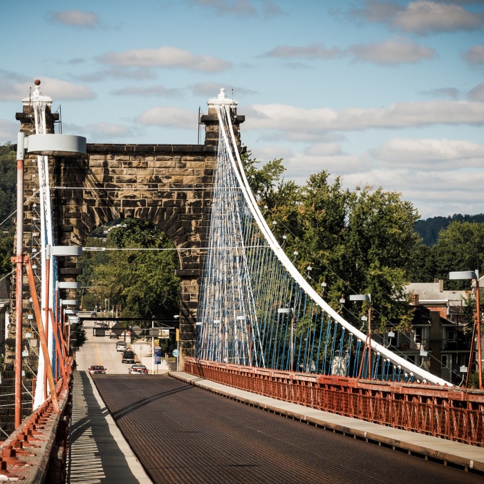 Wheeling suspension bridge