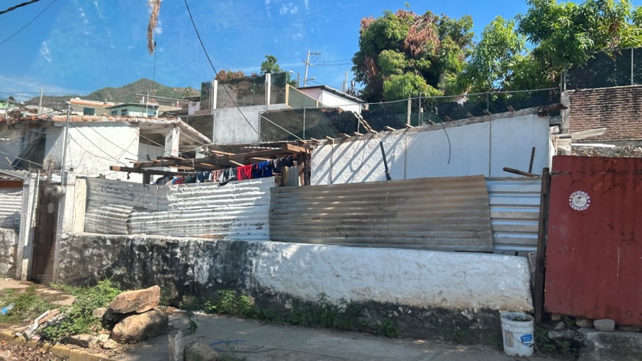 Boarding up the Residence