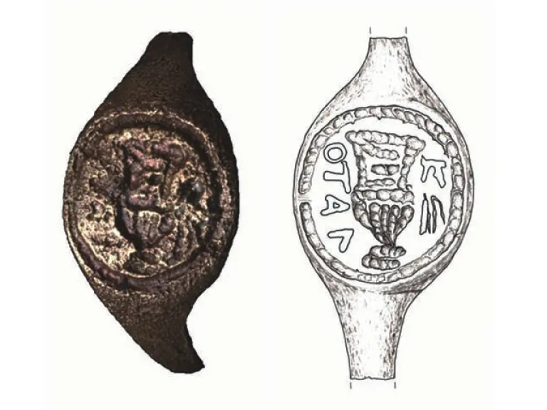 When thoroughly cleaned for the first time, this ring was found to bear a Greek translation of the Latin name “Pilate” on either side of a a large wine vessel known as a krater.