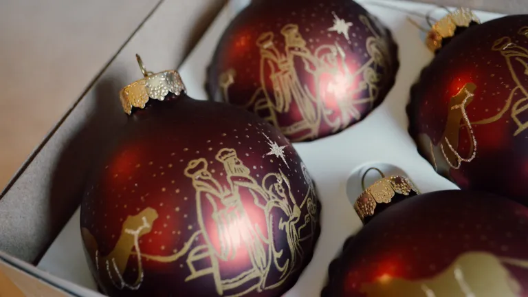 Christmas tree ornaments with a depiction of three wise men.