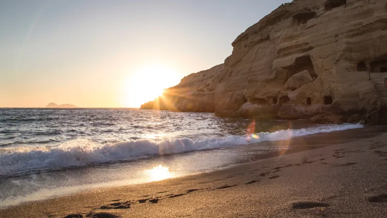 Jesus understood the purpose of the Sabbath, that it was a perfectly appropriate time to bring His message of healing, hope and redemption to humanity and to live that message through His actions. A sunset over a large body of water.