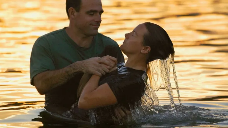 Photos illustration of the baptism processes.