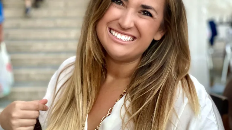 Samantha Cook Samantha Cook