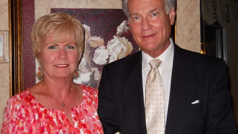 A recent photo of Bob and Jody Bob and Jody