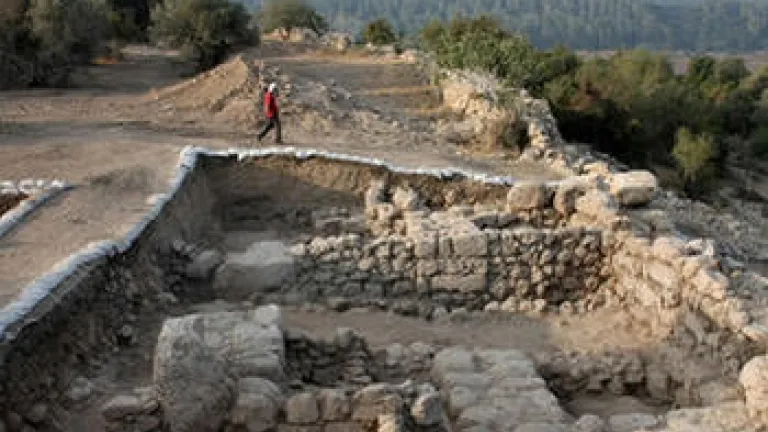 God, Science and the Bible: An ancient fortress slowly yields its secrets An ancient fortress slowly yields its secrets