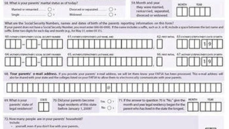 Example FAFSA form collecting parental information for 2013-2014.