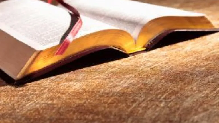 Queen Elizabeth II's Diamond Jubilee and Analysis of Prophetic Events An open Bible