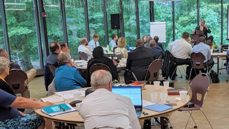 Darris McNeely gives a lecture to attendees during the Labor Day Leadership workshop.