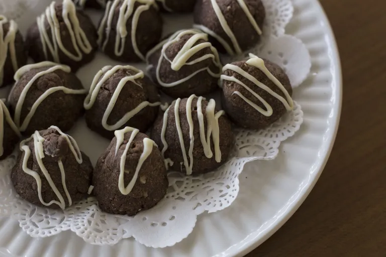 Gluten Free Fudgy Bonbons