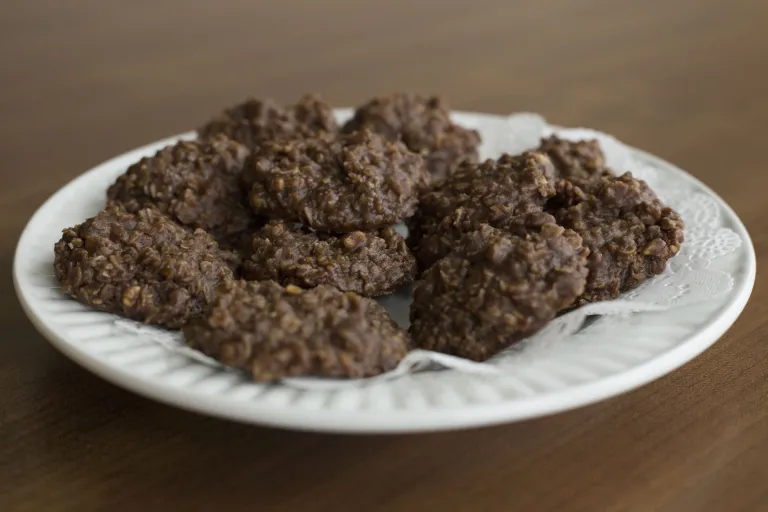 Gluten Free No-Bake Chocolate Cookies