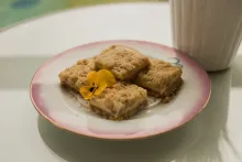Cheesecake Cookie Bars