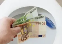 European and American Debt: No Easy Way Out