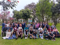 a large group of people outdoors